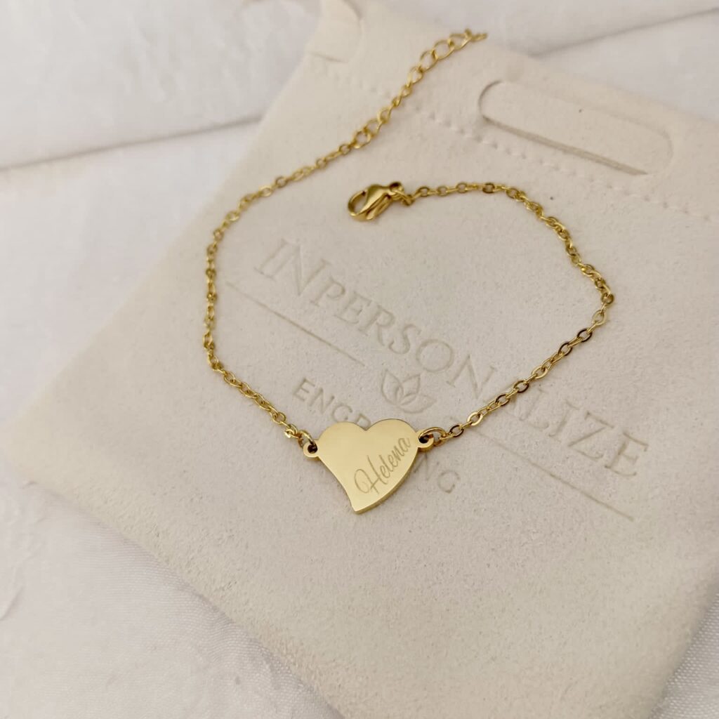 Heart shaped bracelet